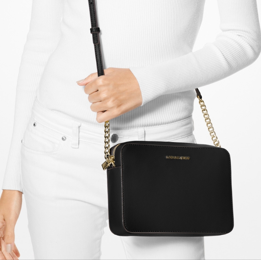 Nwt Micheal kors Jet Set Large Saffiano Leather Crossbody Bag